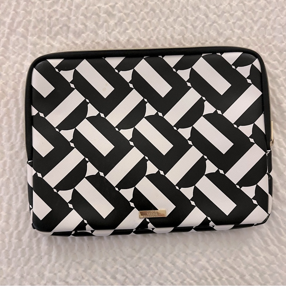 Trina by Trina Turk Padded Zip Laptop Sleeve